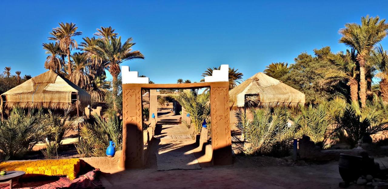 Kasbah Les Alizes Du Desert M'Hamid Bagian luar foto