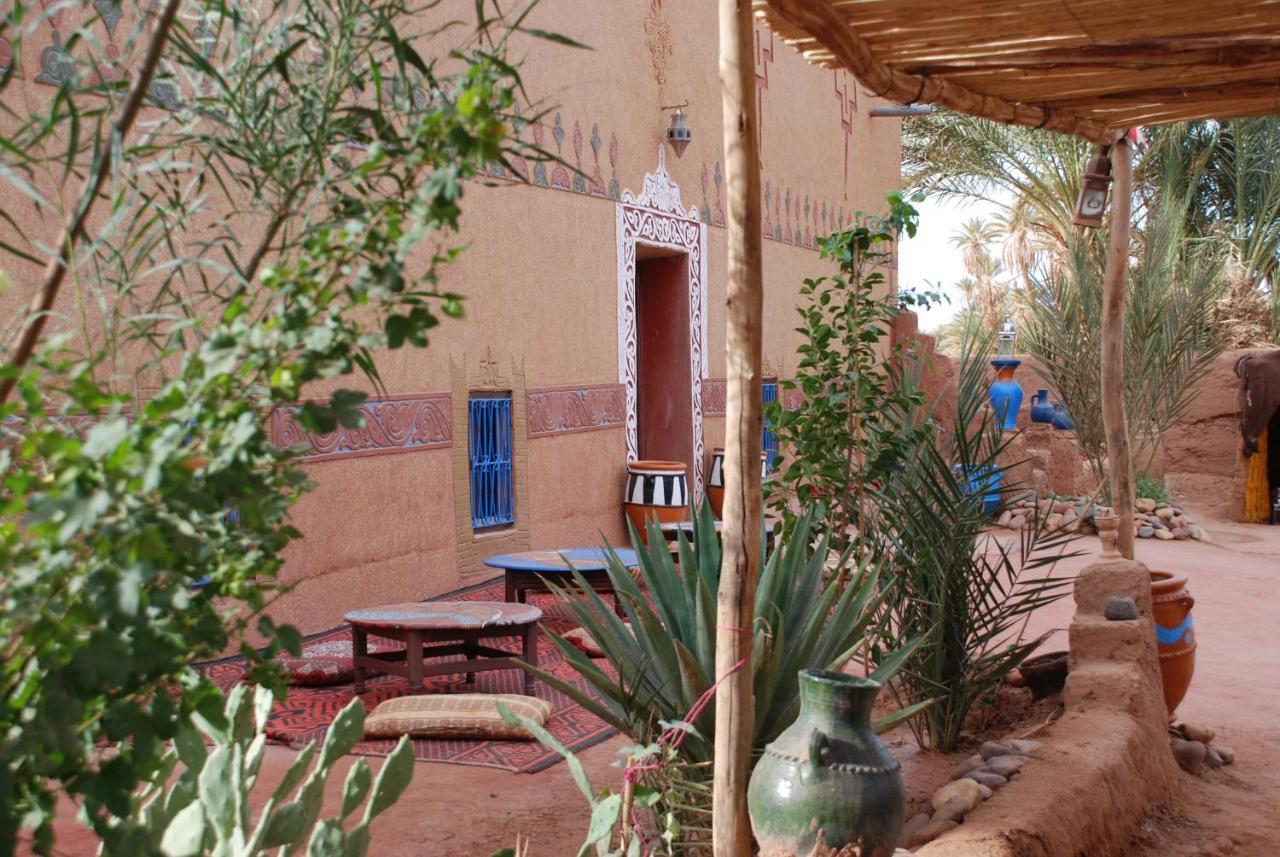 Kasbah Les Alizes Du Desert M'Hamid Bagian luar foto
