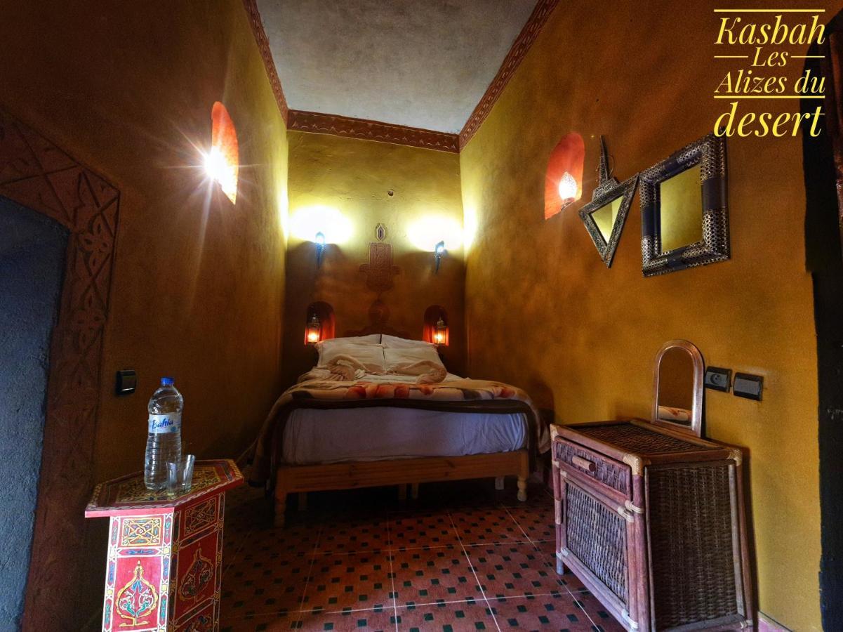 Kasbah Les Alizes Du Desert M'Hamid Bagian luar foto