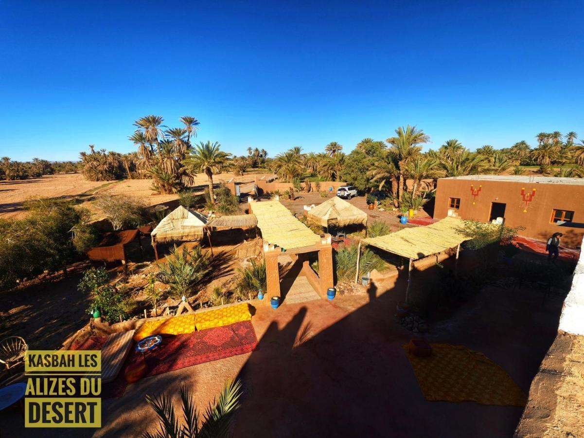 Kasbah Les Alizes Du Desert M'Hamid Bagian luar foto