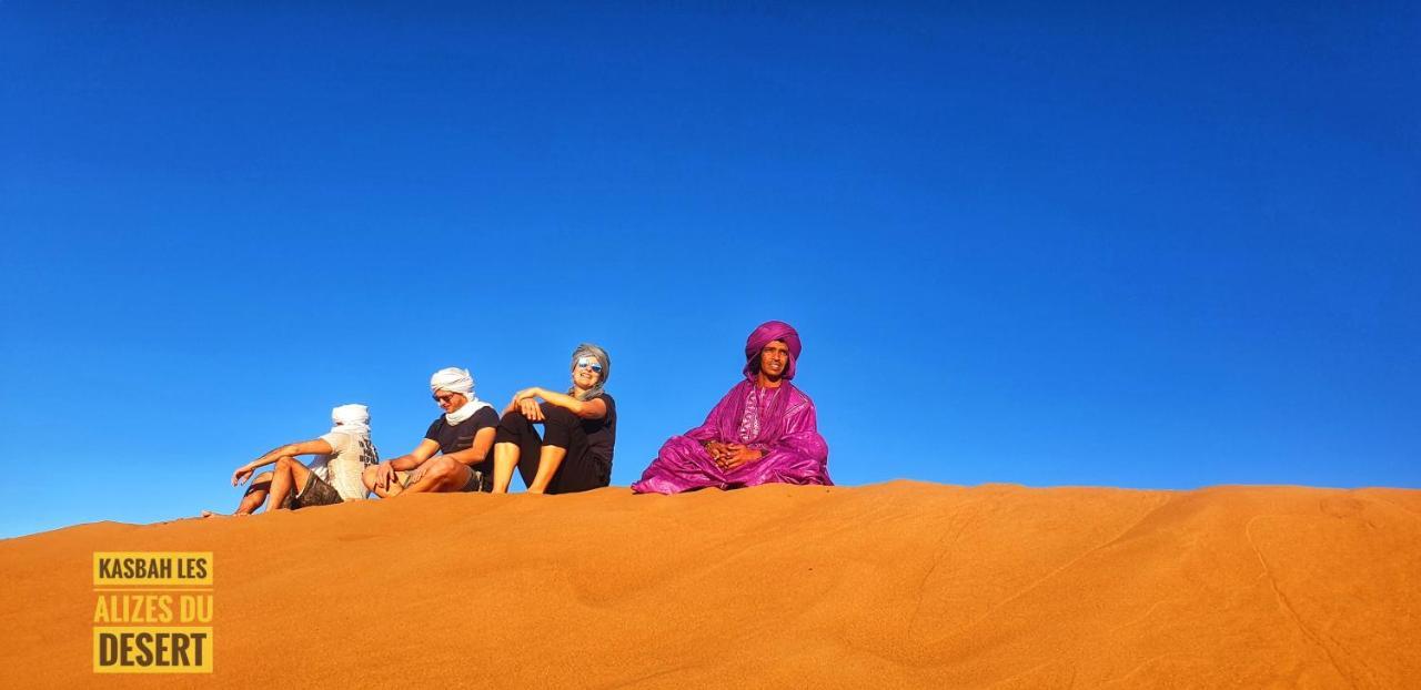 Kasbah Les Alizes Du Desert M'Hamid Bagian luar foto