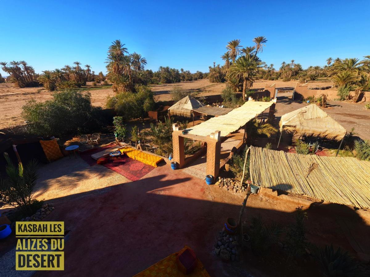 Kasbah Les Alizes Du Desert M'Hamid Bagian luar foto
