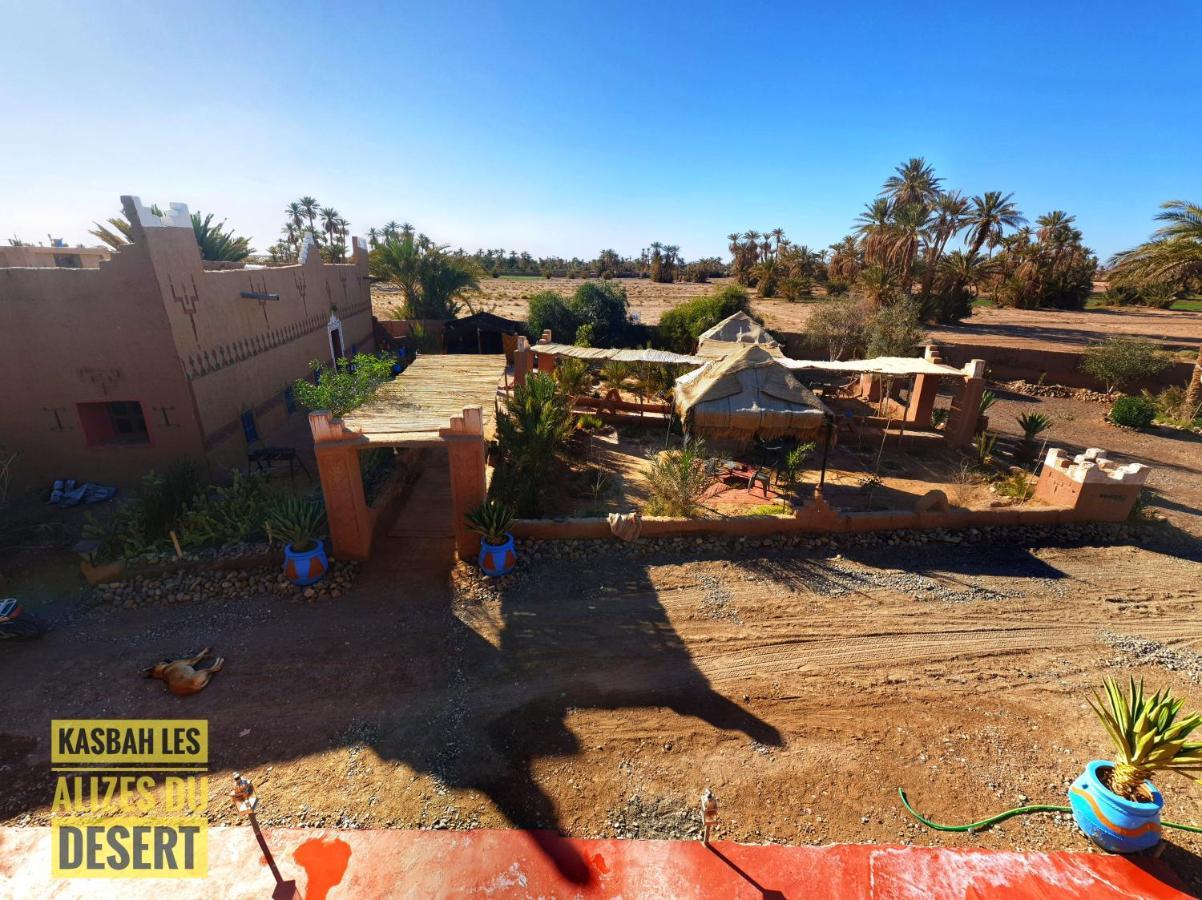 Kasbah Les Alizes Du Desert M'Hamid Bagian luar foto