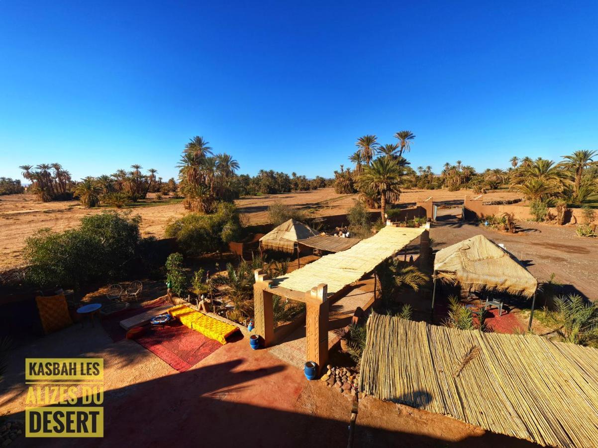 Kasbah Les Alizes Du Desert M'Hamid Bagian luar foto